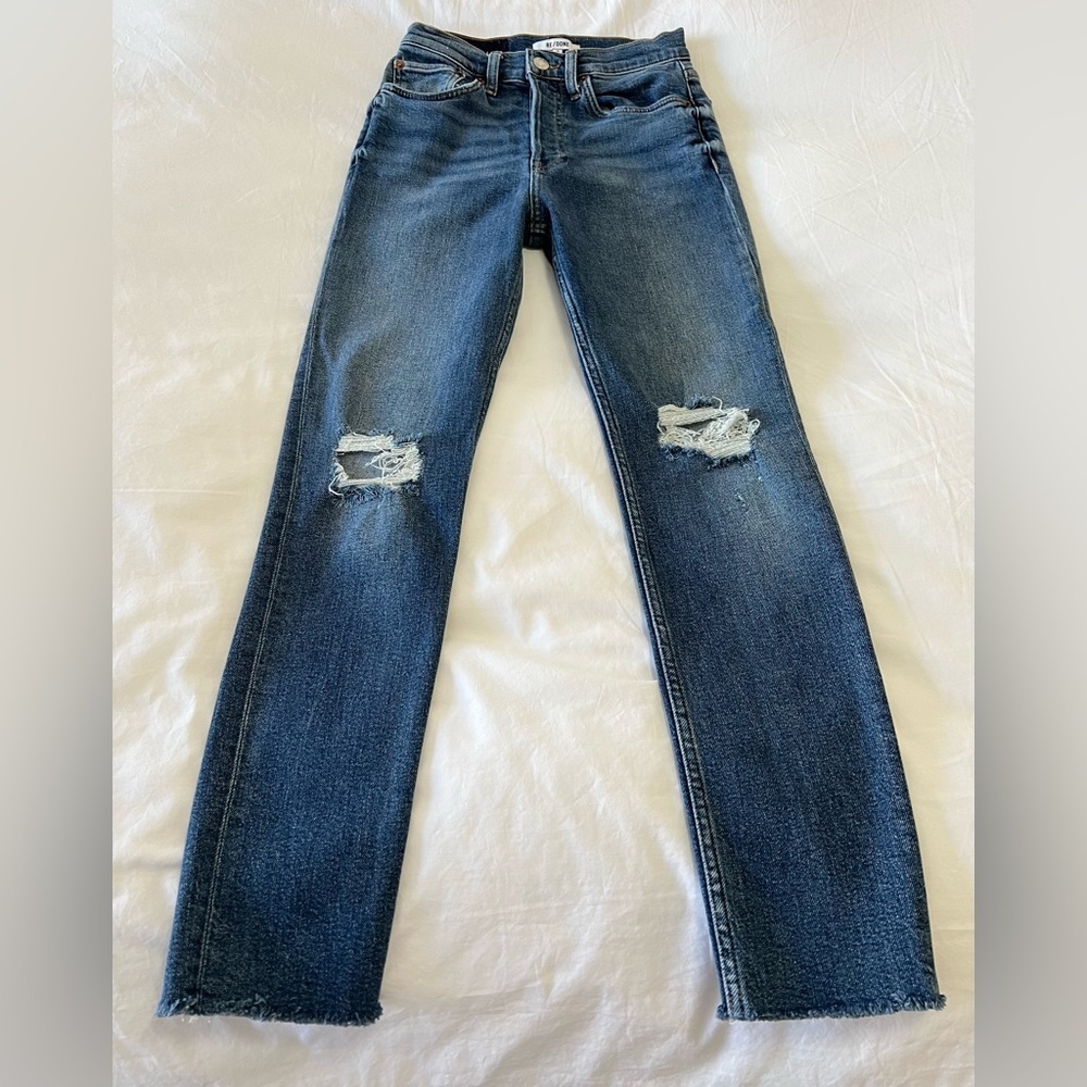 RE/DONE | Women’s SZ 26 | High Rise Ankle Crop Jean in Dusk Destroy | Med Wash